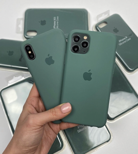 iPhone Silicone Case (PINE GREEN)