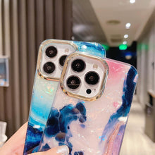 Lade das Bild in den Galerie-Viewer, Colorful Crystal Ripple TPU Phone Case ( Green )

