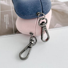 Cargar imagen en el visor de la galería, Suede Earphone Protective Case ( Purple )
