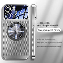 Carica l&#39;immagine nel visualizzatore di Gallery, Metal Glass lens Phone Case With Magsafe

