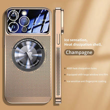 Carica l&#39;immagine nel visualizzatore di Gallery, Metal Glass lens Phone Case With Magsafe
