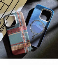 Charger l&#39;image dans la galerie, Coque en silicone pour iPhone (bleu) 
